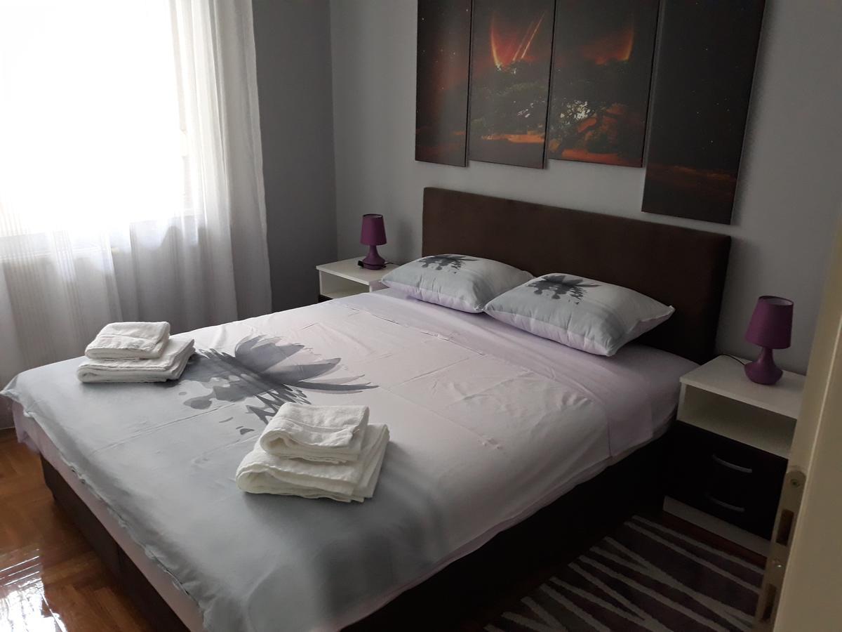 Apartment Azzuro 2 Novi Sad Bagian luar foto